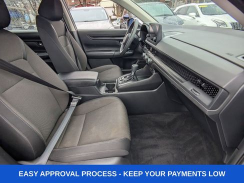 Used 2024 Honda CR-V LX image 15