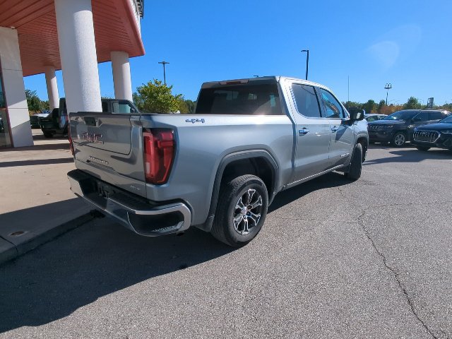 Used 2026 GMC Sierra 1500 SLT AWD/4WD image 35