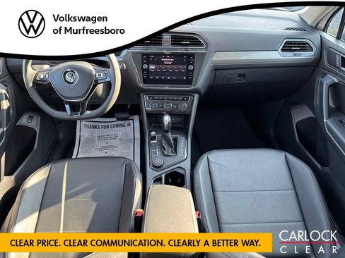 Used 2020 Volkswagen Tiguan SEL AWD/4WD image 29