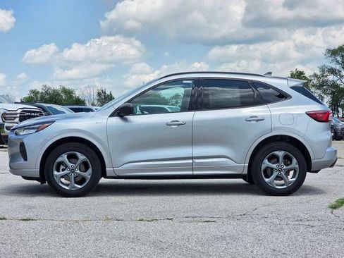 Used 2023 Ford Escape ST-Line w/ Tech Pack #1 AWD/4WD image 5