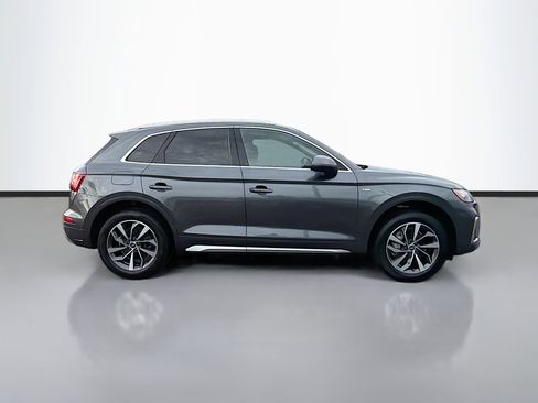 Certified 2023 Audi Q5 2.0T Premium Plus w/ Premium Plus Package image 2
