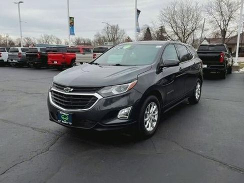 Certified 2020 Chevrolet Equinox LT w/ Driver Convenience Package image 4