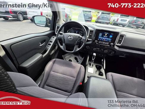 Used 2023 Nissan Frontier SV w/ SV Convenience Package AWD/4WD image 10