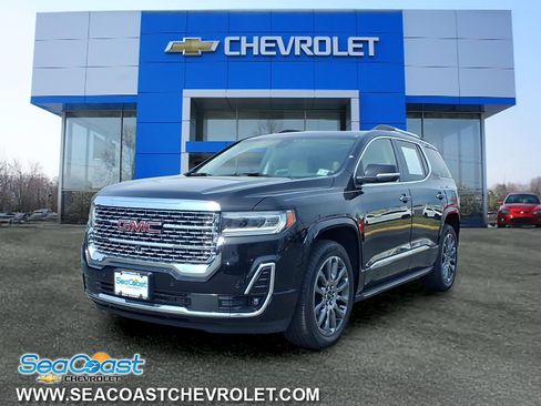 Certified 2023 GMC Acadia Denali w/ Black Diamond Edition image 3