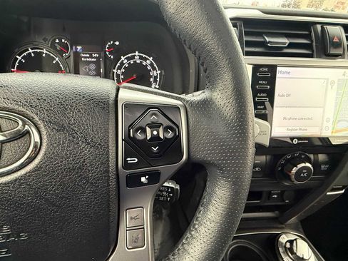 Used 2022 Toyota 4Runner SR5 Premium image 24
