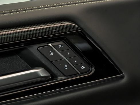 New 2026 GMC Yukon Elevation w/ Elevation Premium Package AWD/4WD image 6