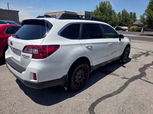 Used 2017 Subaru Outback 2.5i Limited w/ Popular Package #5 AWD/4WD image 6