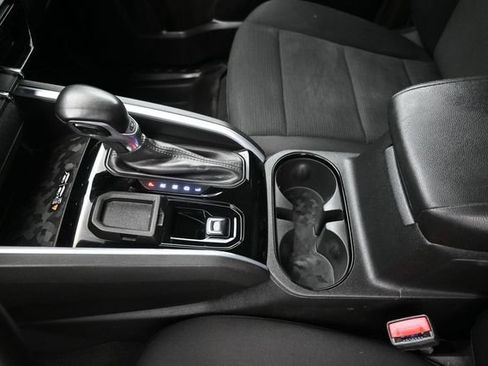 Used 2023 Chevrolet Colorado LT w/ LT Convenience Package II RWD image 18
