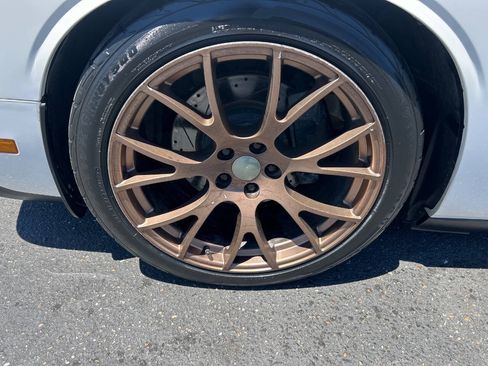 Used 2010 Dodge Challenger R/T RWD image 7