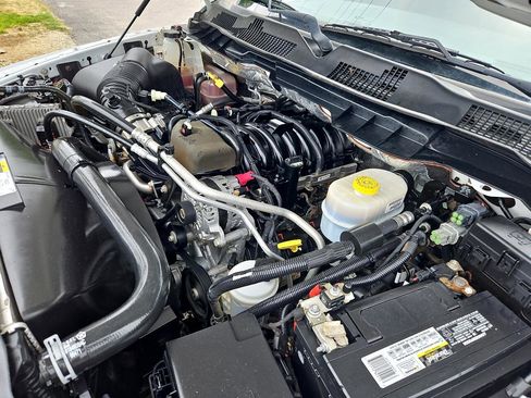 Used 2016 RAM 3500 Tradesman image 47