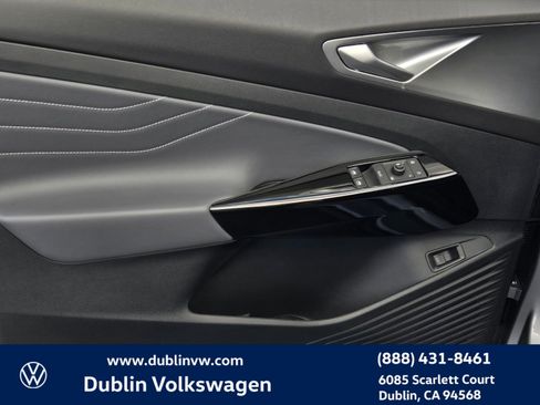 Used 2023 Volkswagen ID.4 Pro S RWD image 10