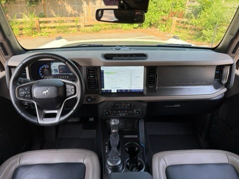Used 2024 Ford Bronco Wildtrak AWD/4WD image 15