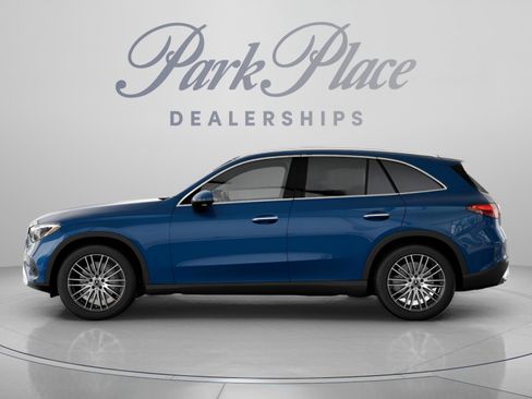 Certified 2026 Mercedes-Benz GLC 300 image 7