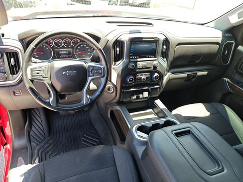 Used 2021 Chevrolet Silverado 1500 LT Trail Boss AWD/4WD image 13