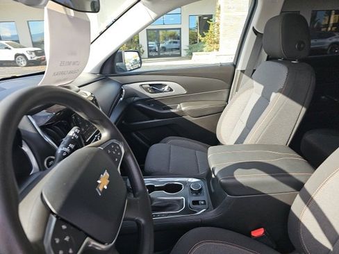 Used 2021 Chevrolet Traverse LS image 36