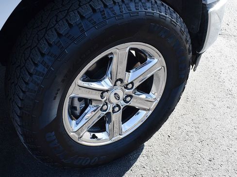 Used 2025 Ford F150 XLT w/ Equipment Group 301A Standard image 9