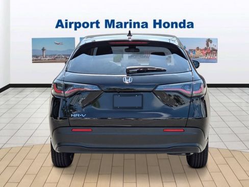 New 2027 Honda HR-V LX image 3