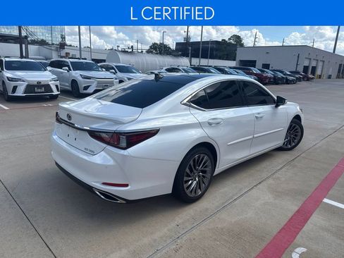 Certified 2025 Lexus ES 350 Ultra Luxury FWD image 2