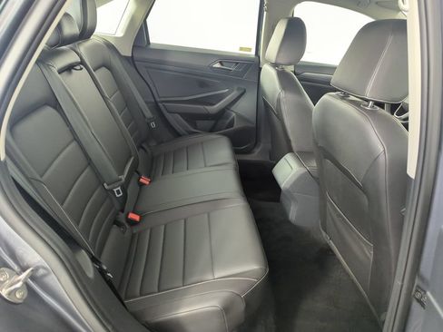 Used 2024 Volkswagen Jetta SE FWD image 32