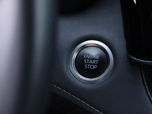 Certified 2024 Toyota Highlander XSE image 17