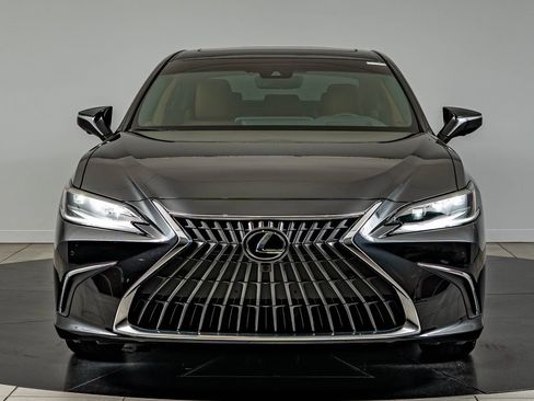 Certified 2025 Lexus ES 300h w/ Accessory Package (Z2) FWD image 2