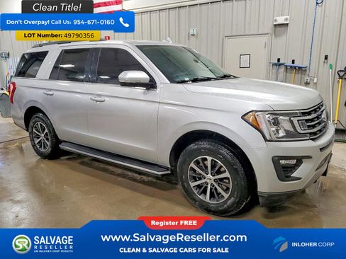 Used 2018 Ford Expedition XLT w/ Equipment Group 202A image 5
