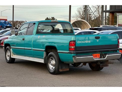 Used 1997 Dodge Ram 2500 Truck ST image 8