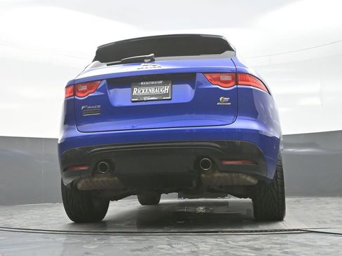 Used 2018 Jaguar F-PACE S AWD/4WD image 23