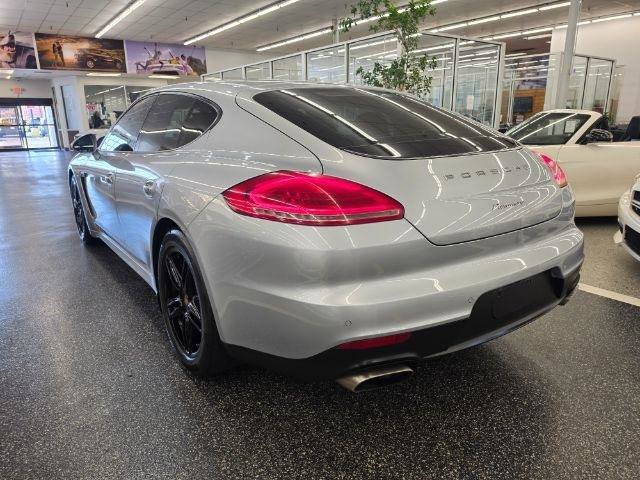 Used 2015 Porsche Panamera w/ Premium Package Plus RWD image 7