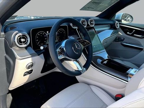 New 2026 Mercedes-Benz GLC 300 4MATIC image 8