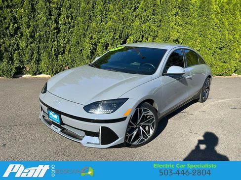 Used 2023 Hyundai Ioniq 6 SEL RWD image 2
