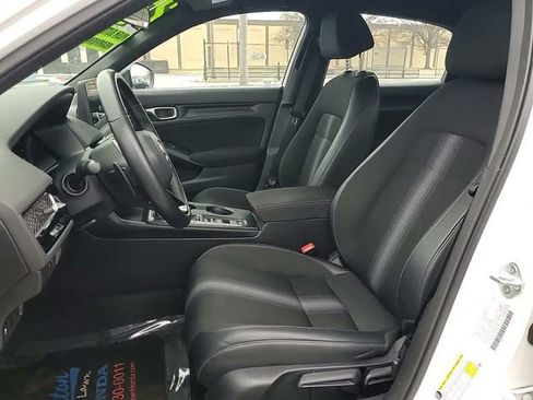 Used 2023 Honda Civic Sport image 10