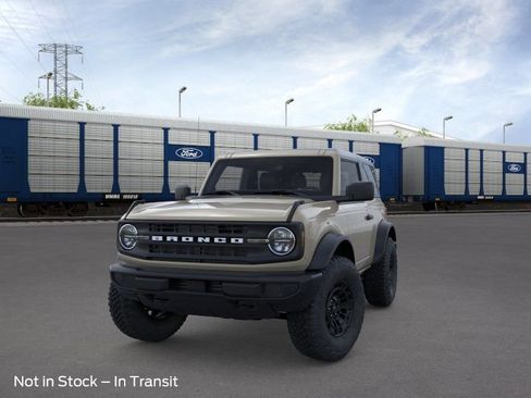 New 2026 Ford Bronco 2-Door image 3