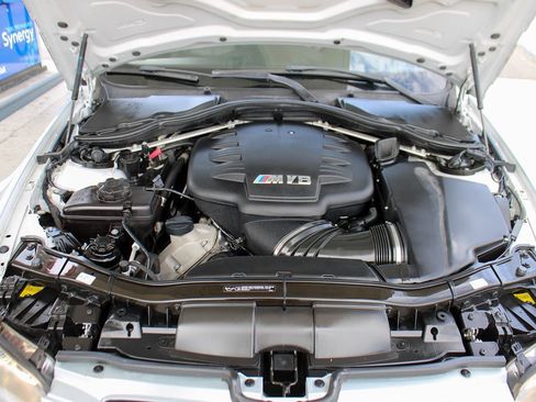 Used 2012 BMW M3 Coupe RWD image 11