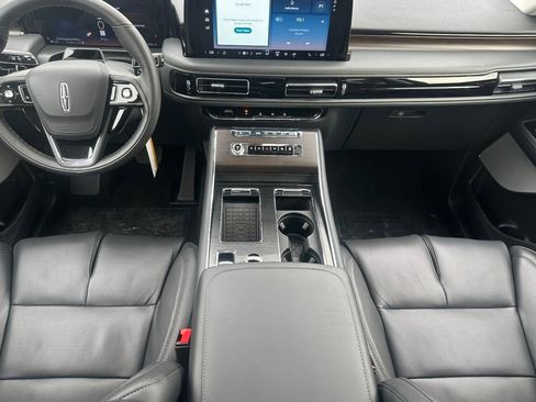 New 2026 Lincoln Aviator Reserve w/ Luxury Package RWD image 12
