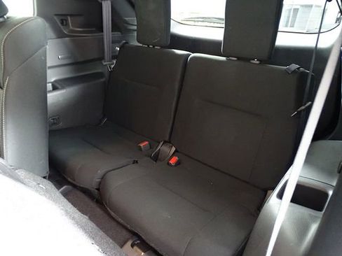 Used 2022 Mitsubishi Outlander ES image 13