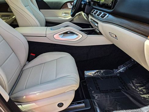 New 2026 Mercedes-Benz GLE 450 4MATIC image 39
