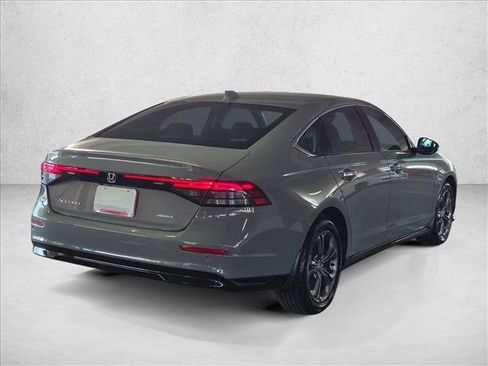 Used 2024 Honda Accord EX-L image 5