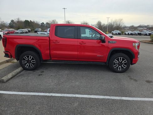 Used 2021 GMC Sierra 1500 AT4 w/ AT4 Premium Package image 3