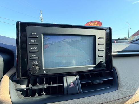 Used 2021 Toyota RAV4 XLE image 24
