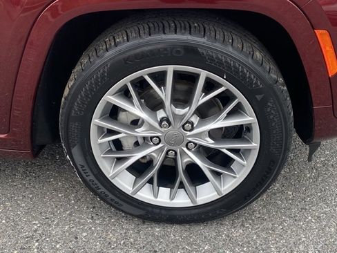 Used 2022 Jeep Grand Cherokee Summit image 11