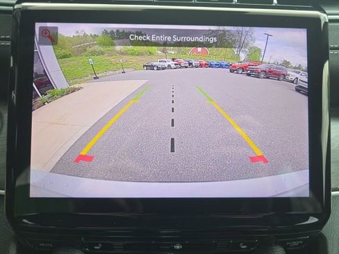 Certified 2025 Jeep Grand Cherokee L Limited w/ Black Appearance Package image 22