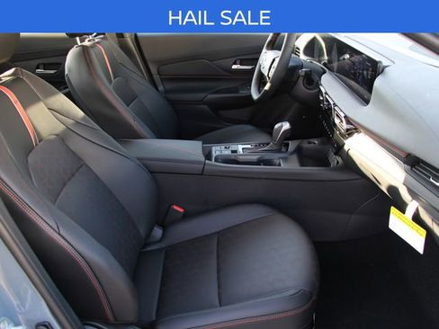 New 2026 Nissan Sentra SR w/ SR Premium Package FWD image 32