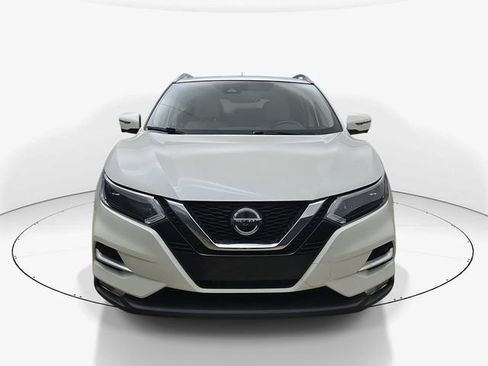 Used 2022 Nissan Rogue Sport SL w/ Premium Package FWD image 12