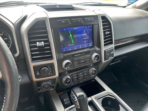 Used 2020 Ford F150 Lariat w/ Equipment Group 502A Luxury AWD/4WD image 12