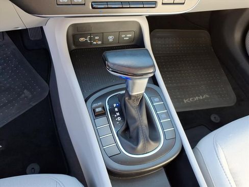 Used 2024 Hyundai Kona SEL image 24