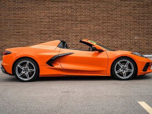 Used 2024 Chevrolet Corvette Stingray Preferred Conv w/ 2LT RWD image 7