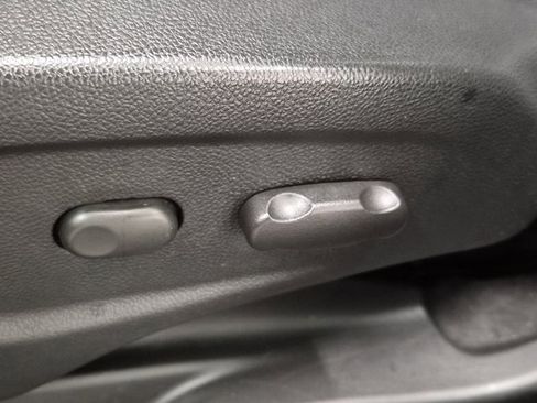 Used 2019 Buick Encore Sport Touring w/ Safety Package image 20