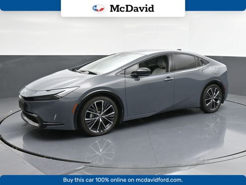 Used 2024 Toyota Prius XLE image 1