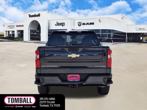 Used 2022 Chevrolet Silverado 1500 Custom image 6